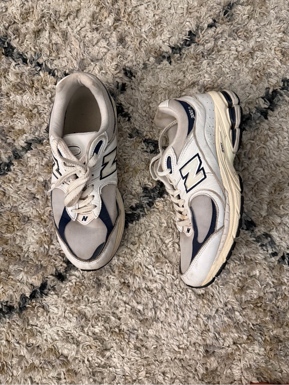 New Balance 2002R